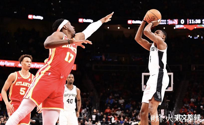 福克斯狂砍49分国王险胜爵士 独行侠力克马刺终结4连败 福克斯狂砍49分国王险胜爵士 独行侠力克马刺终结4连败